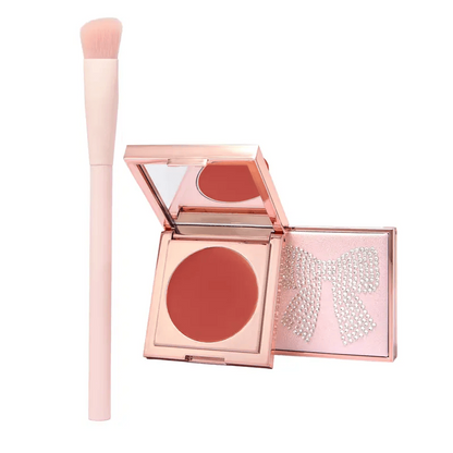 New Full Coverage Undereye Corrector & FREE Brush