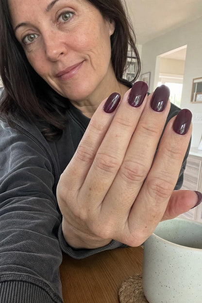 The 2-Week Press-On Nail Kit